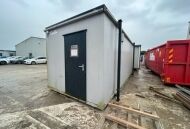 21'x9' Anti Vandal 4+1 Toilet Block 