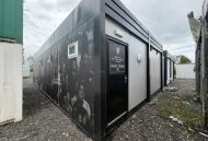 40' x 20' 2 Bay Changing Facilities &ndash; LEEDS UNITED FC EX HIRE!!